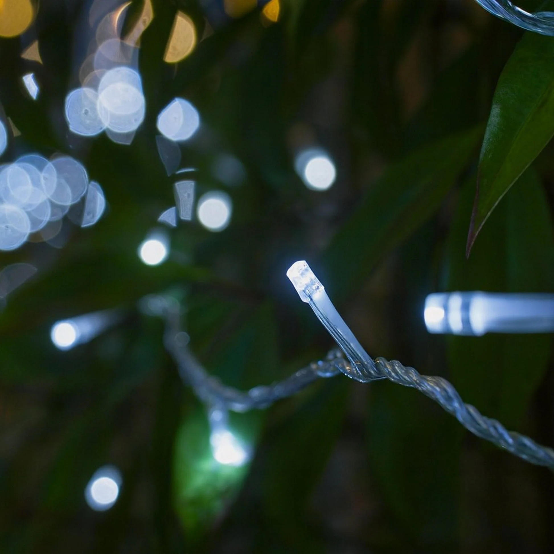 Lexi Lighting 520 LED Connectable Fairy Christmas Lights Chain with Clear Cable - White - Image 5