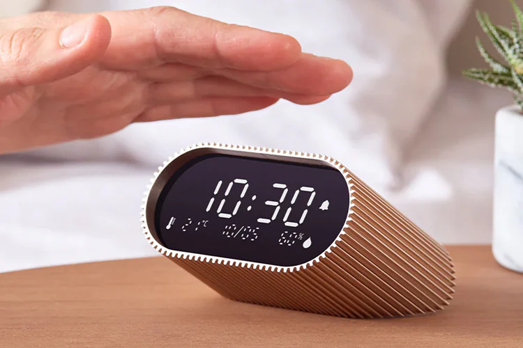 Lexon Ray Clock Lcd Alarm Clock with Temp and Humidity Display (Gold) - Image 4