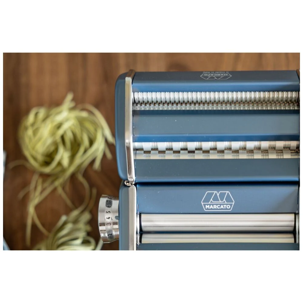 Marcato Atlas Plus Pasta Machine Stainless Steel with 4 Shape Settings (Blue) - Image 4