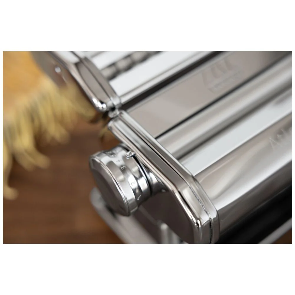 Marcato Atlas Plus Pasta Machine Stainless Steel with 4 Shape Settings (Silver) - Image 3