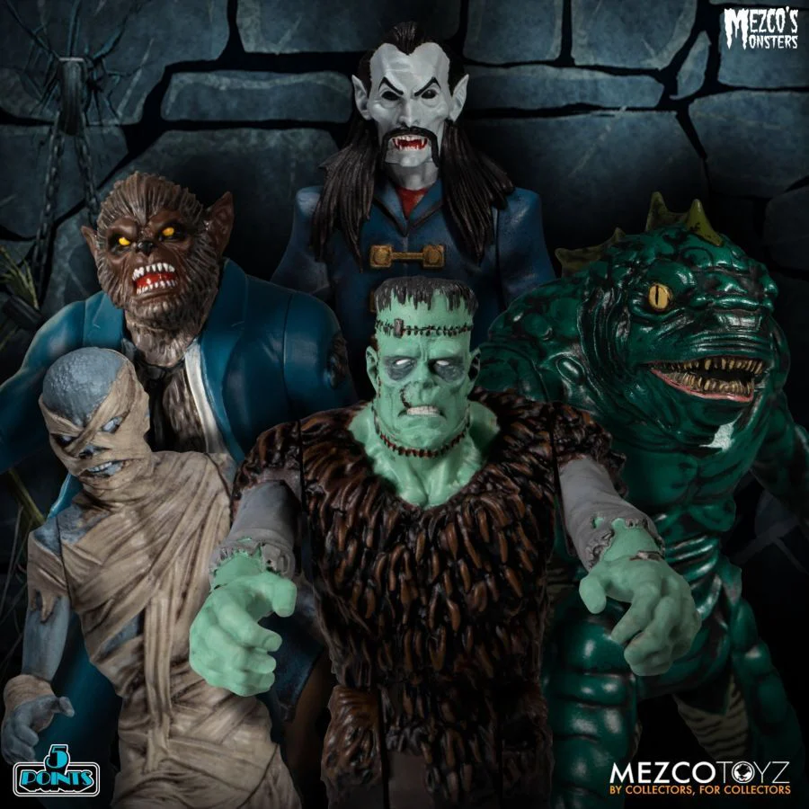 Mezco's Monsters Tower Of Fear Display Figure with Deluxe Box Set - Image 2