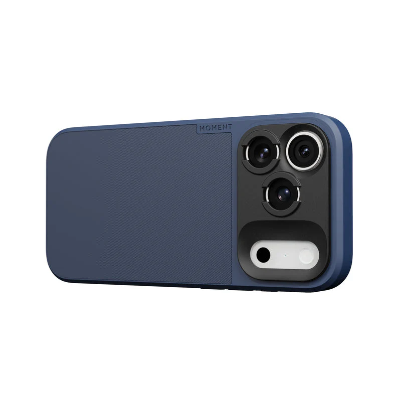 Moment Camera Case with MagSafe for iPhone 17 Pro (Indigo) - Image 4
