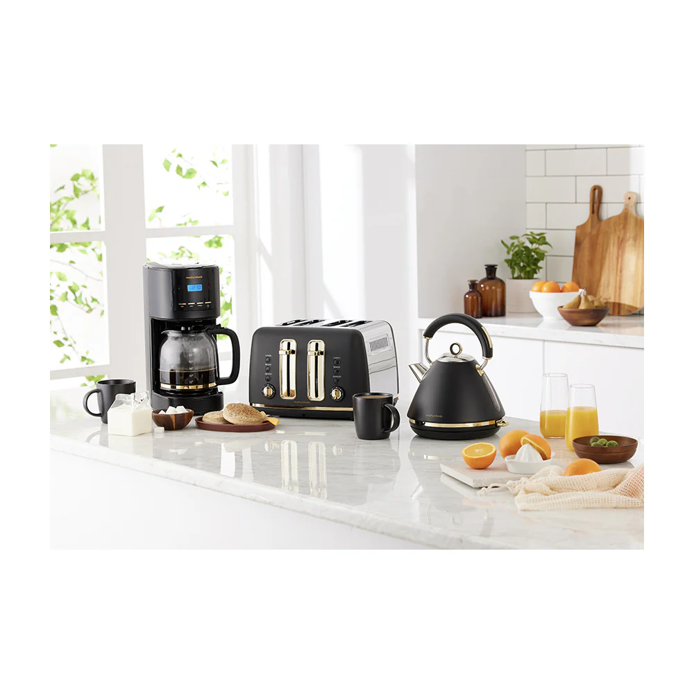 Morphy Richards Ascend 4 Slice Toaster (Gold/Black) - Image 6