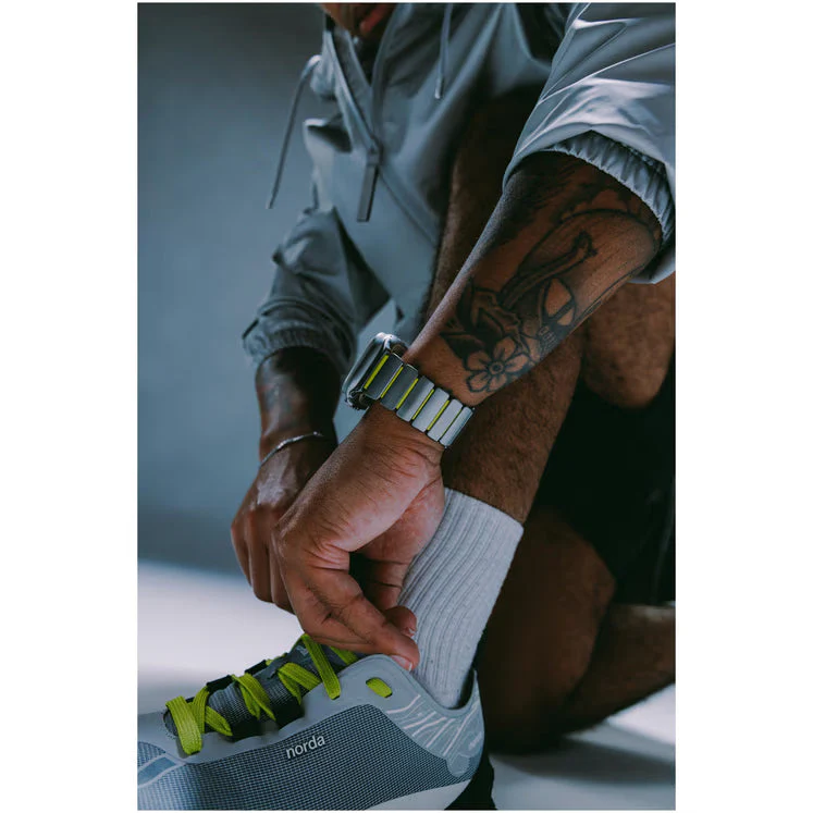 NOMAD Stratos - Apple Watch 49mm/ULTRA1&2 (Natural/Volt) - Image 7