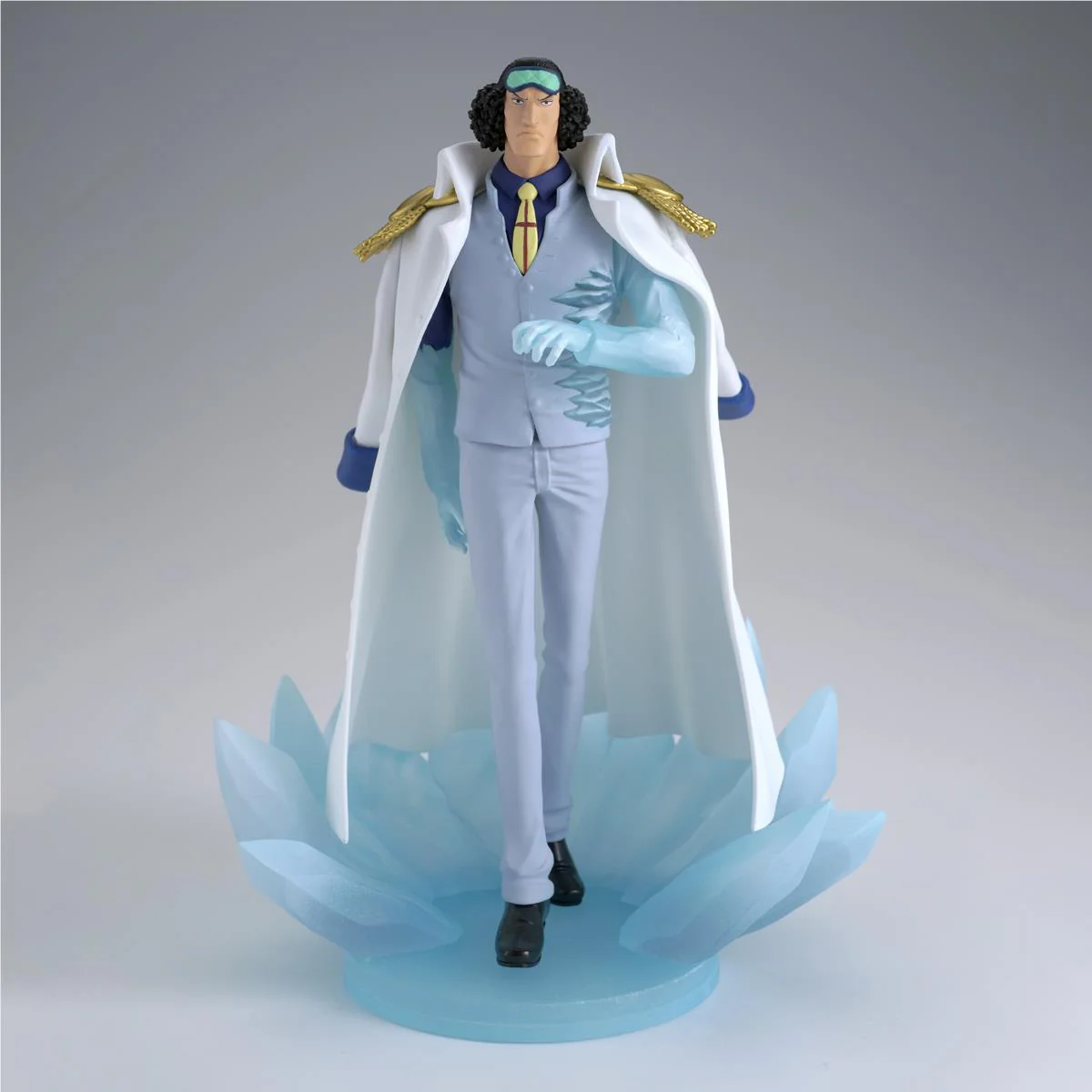 One Piece - The Shukko Logia - Kuzan Figure - Image 2