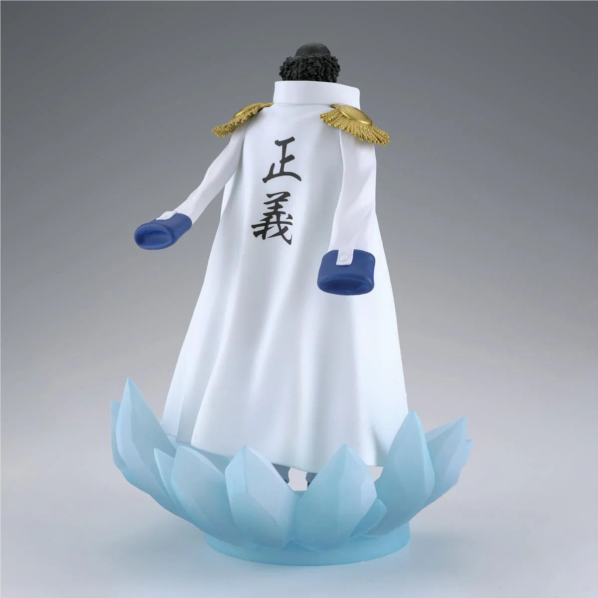 One Piece - The Shukko Logia - Kuzan Figure - Image 5