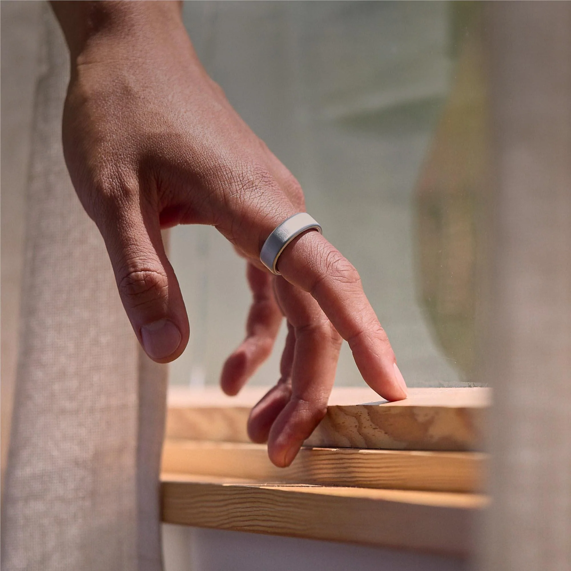 Oura Ring 4 [Size 13] (Brushed Silver) - Image 7