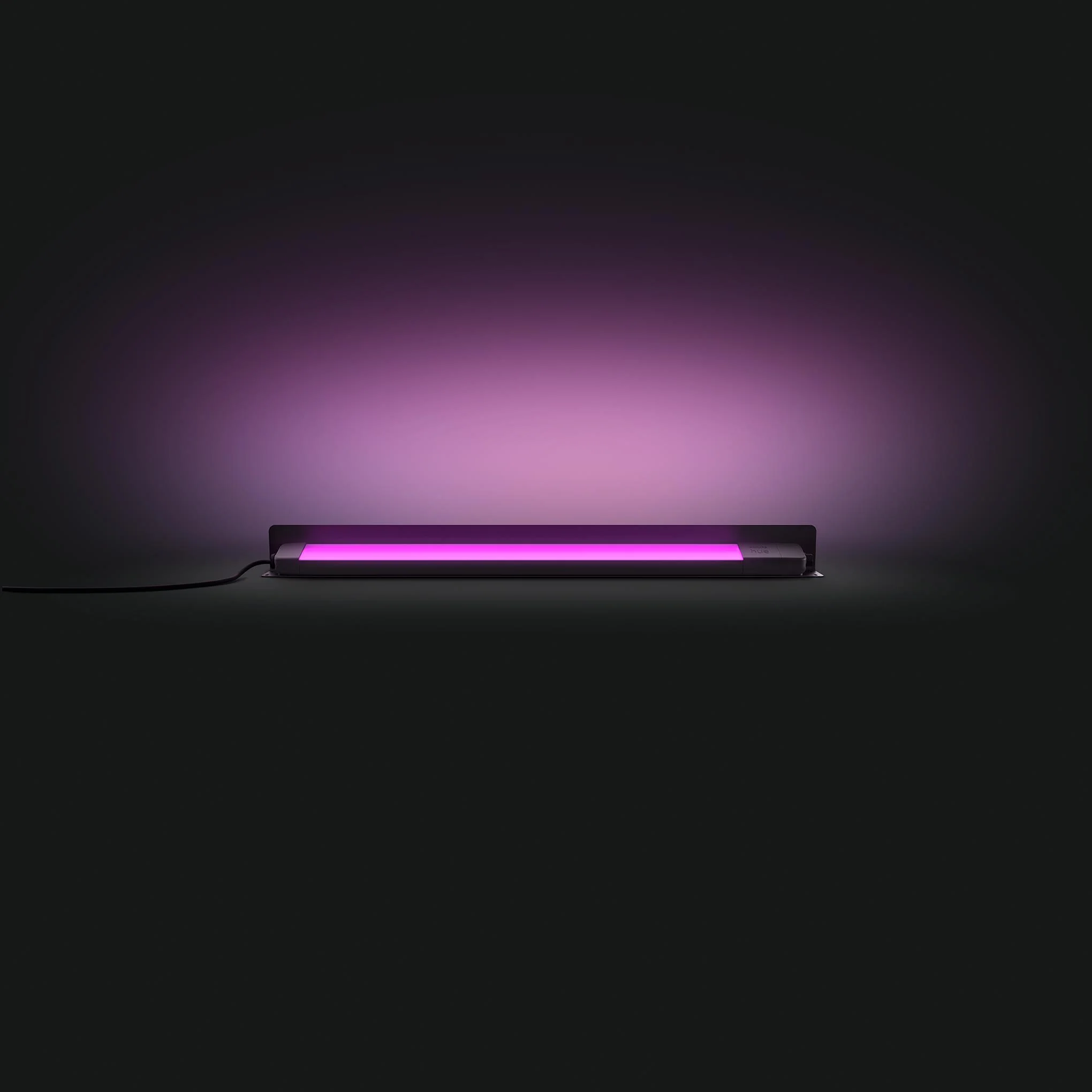 Philips Amarant Linear Outdoor Light Bar - Image 13