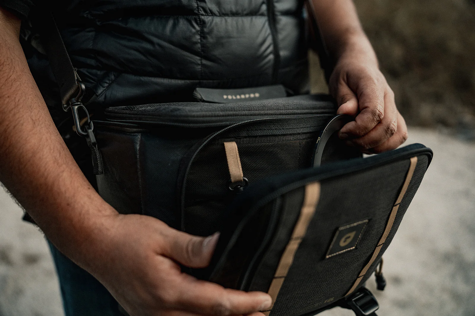 PolarPro RoadRunner 12L Side-Carry Shoulder Bag (Black) - Image 6