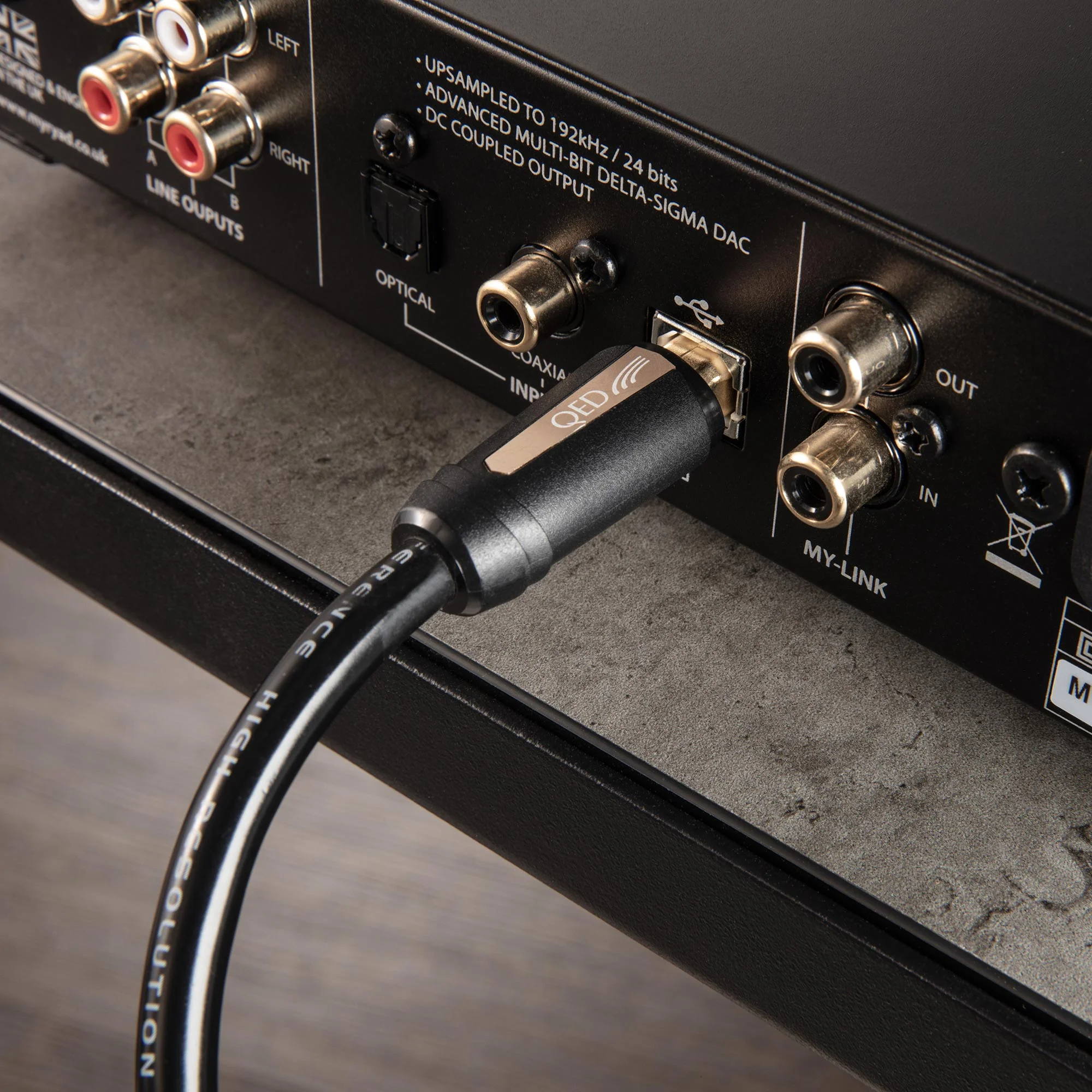 QED Reference Hi-Res USB A-B Cable 2M - Image 2