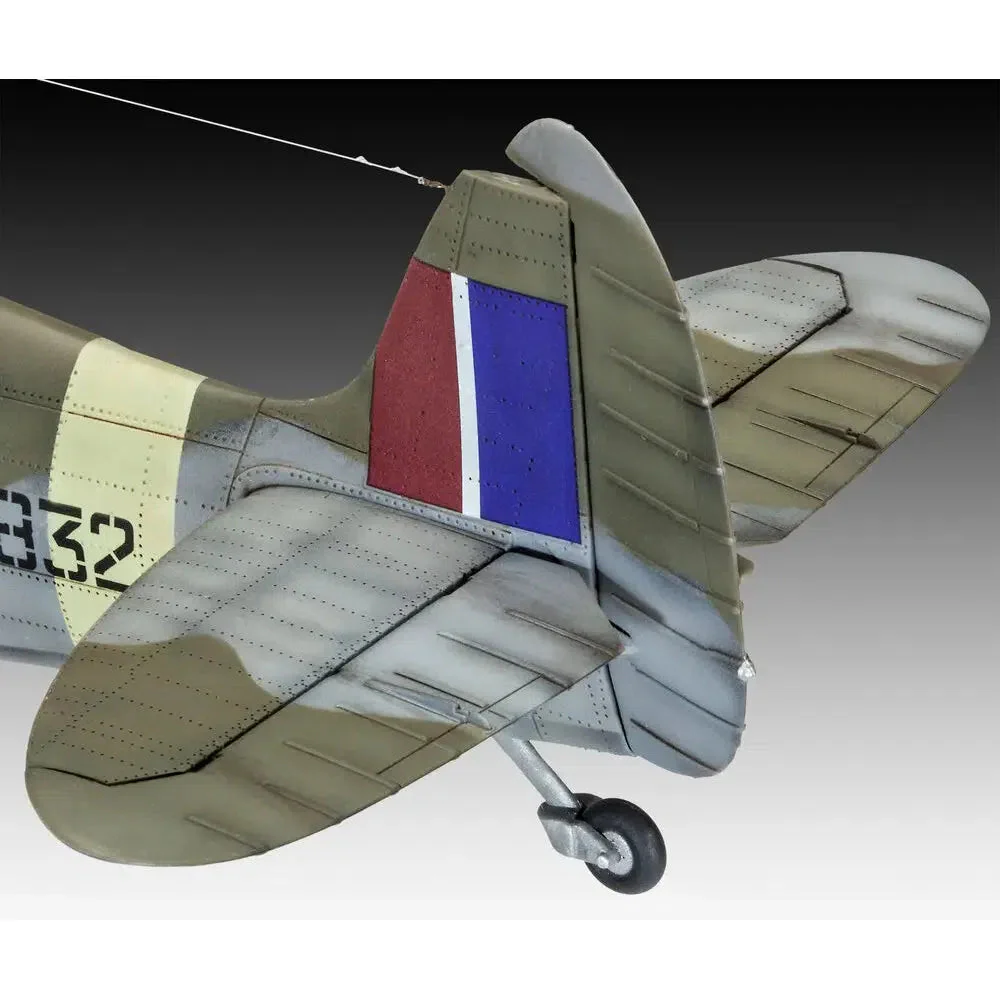 Revell 1/32 Supermarine Spitfire Mk.Ixc Model Set - Image 4