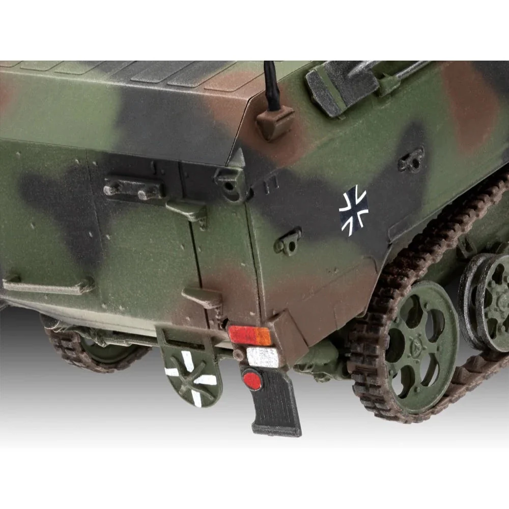 Revell 1/35 Wiesel 2 Leflasys BF/UF - Image 4