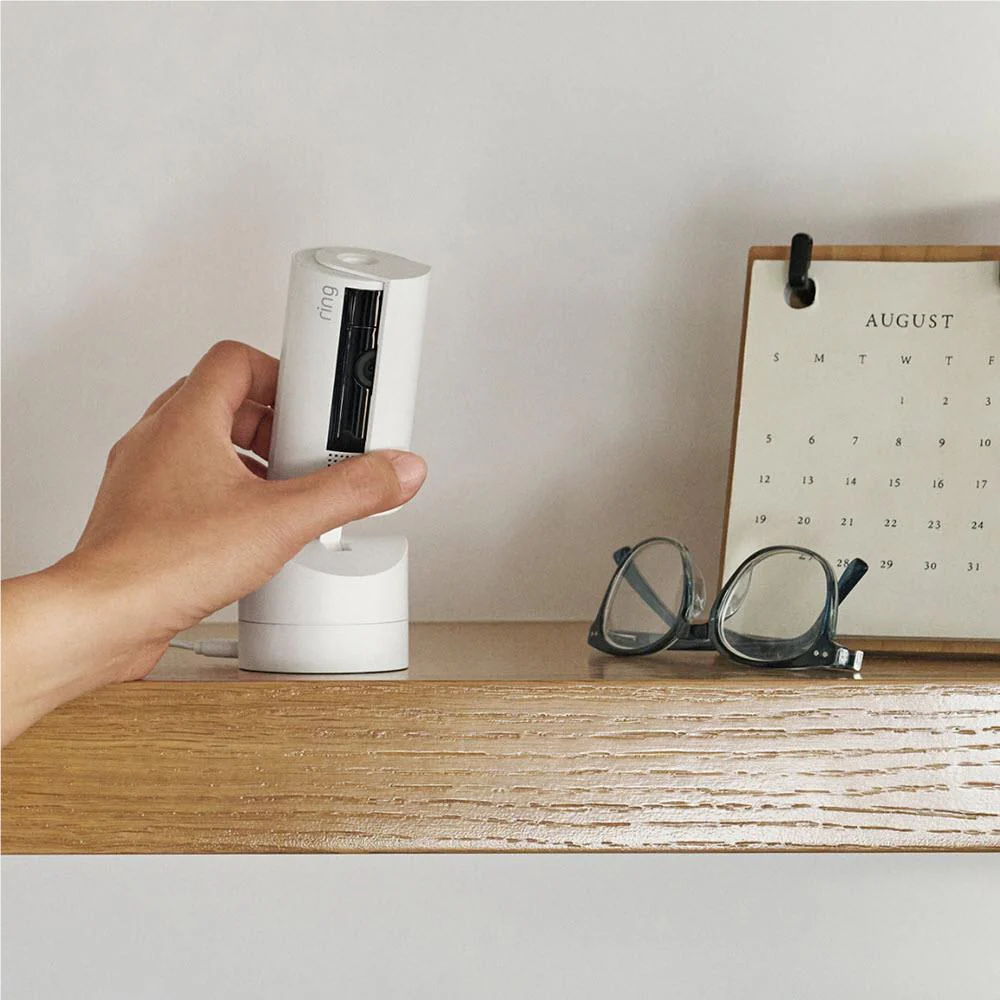 Ring Pan-Tilt Indoor Security Camera (White) - Image 7