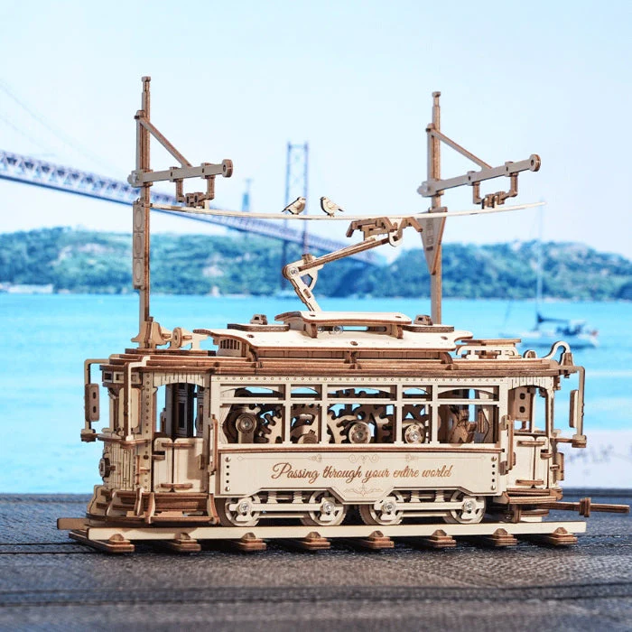 Robotime Mechanical Models Classic City Tram - Image 5