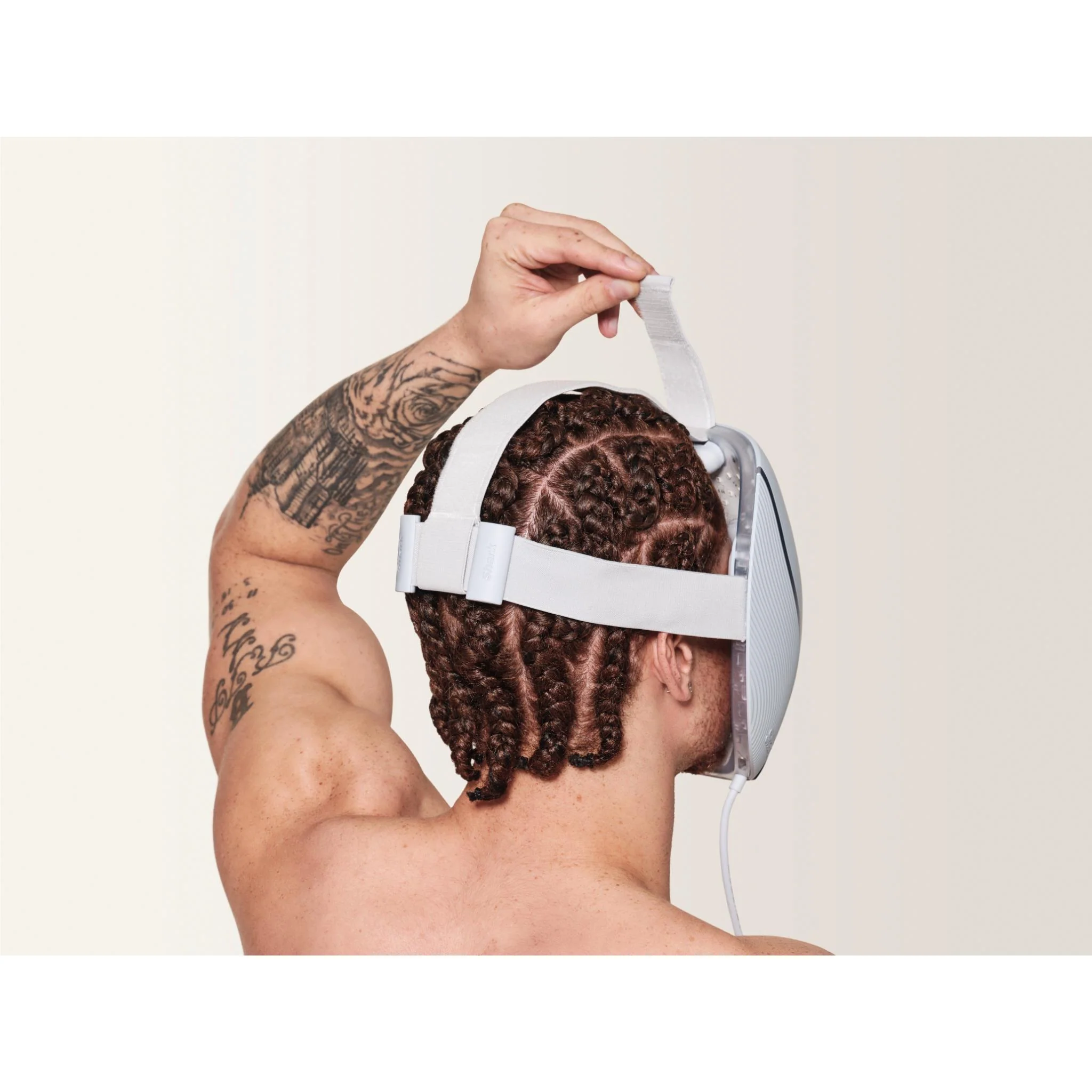 Shark™ CryoGlow™ Cooling + LED Face Mask (Blue Frost) - Image 9