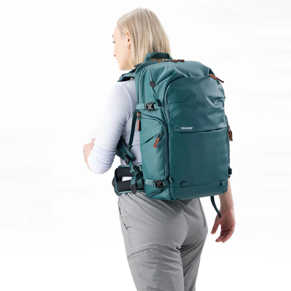 Shimoda Explore V2 30 Women's Starter Kit with Medium Mirrorless Core Unit (Teal) - Image 9