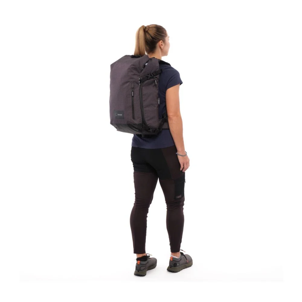 Shimoda Side Country 28 Womens Backpack Access Black/White - Image 5