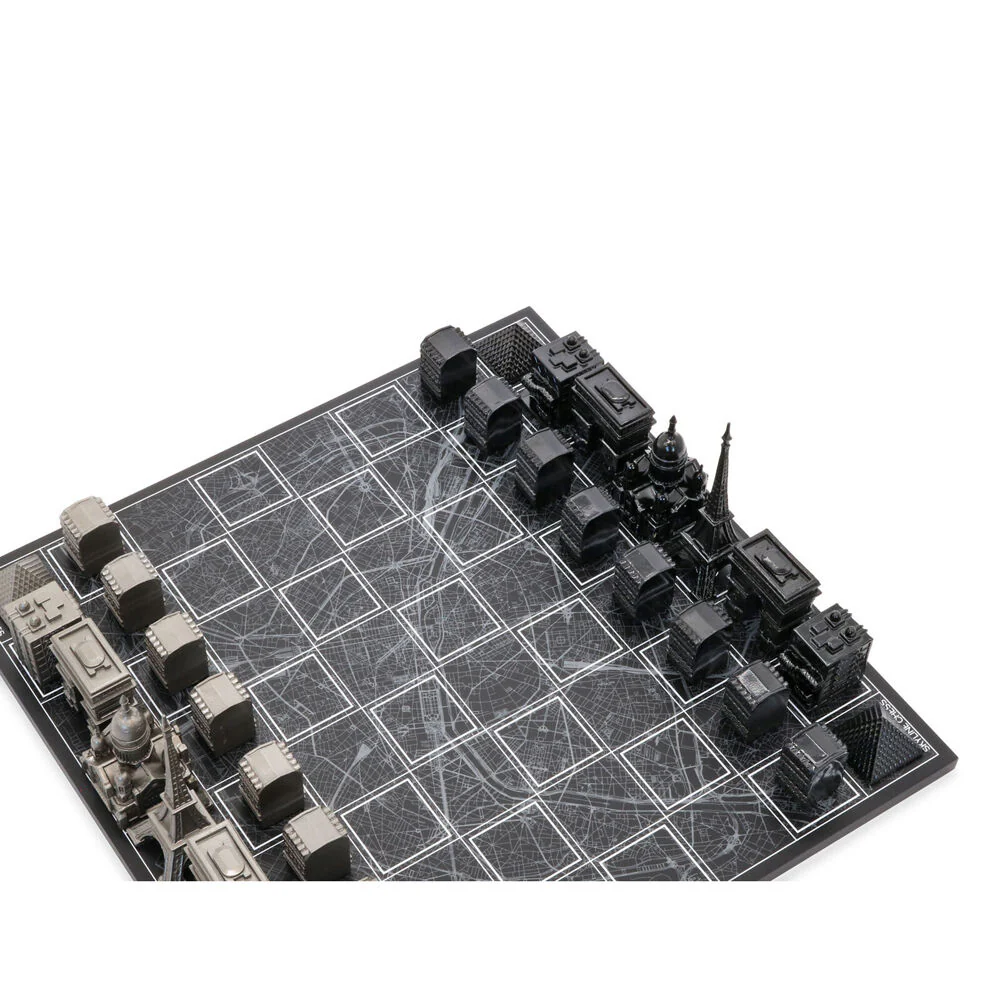 Skyline Chess 33pc Set Paris Map Edition with Wooden Board (Black/Grey) - Image 3