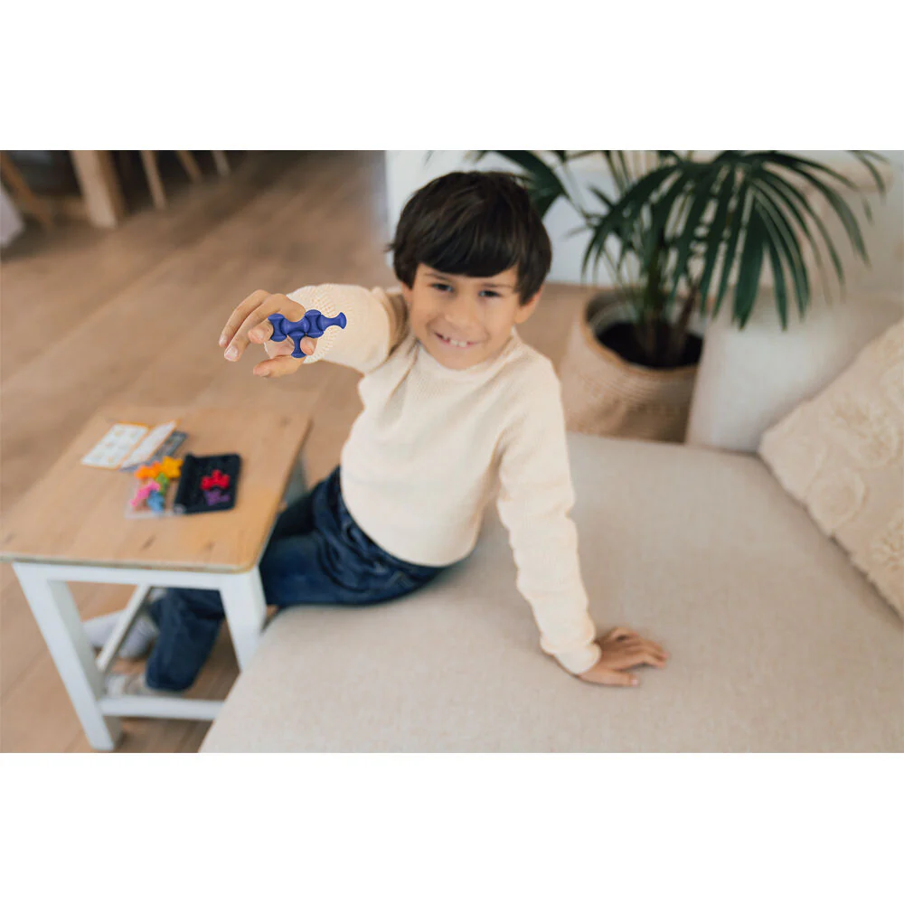 Smart Games IQ Waves Logic Puzzle Game - Image 4