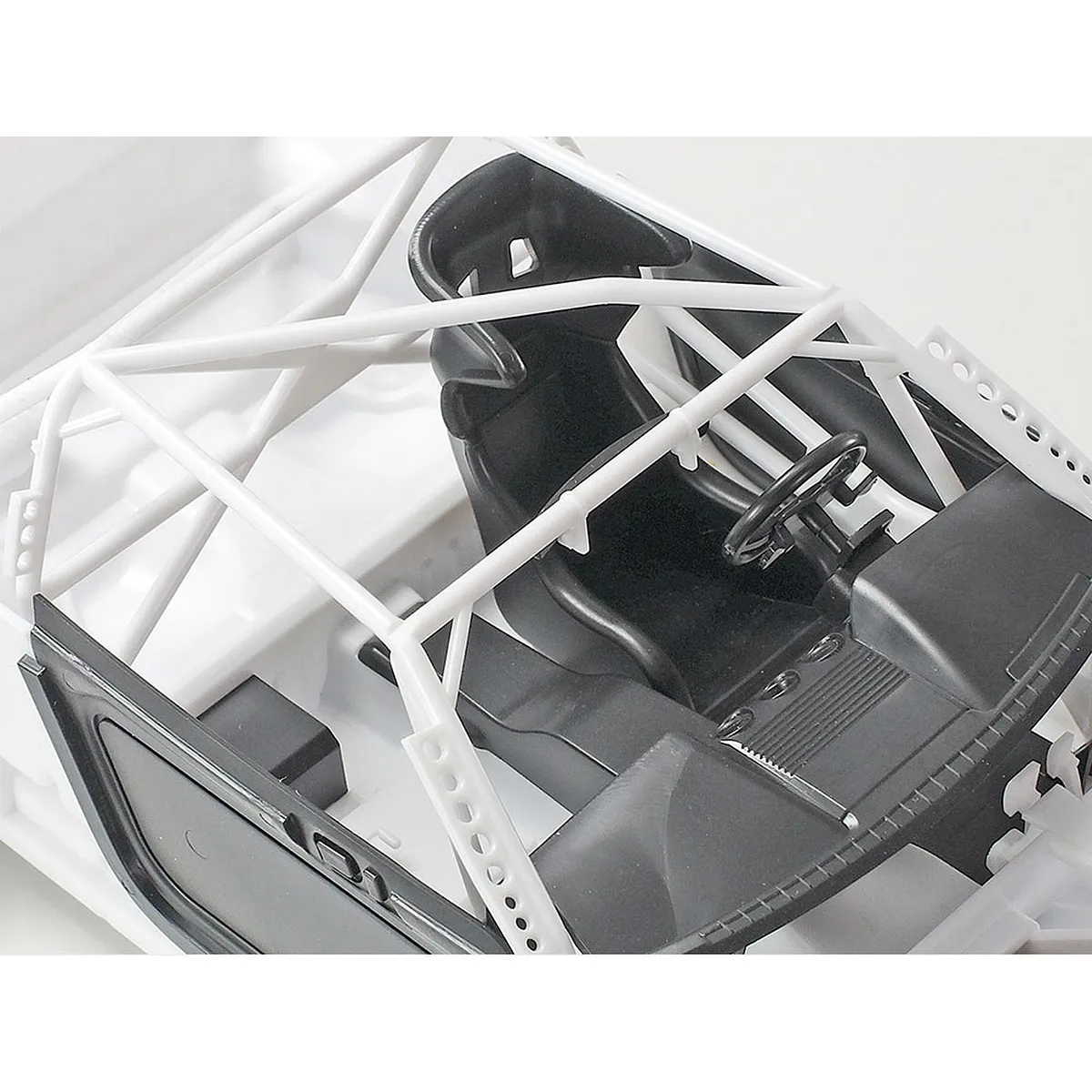 Tamiya 1/24 Ford Mustang GT4 Scaled Plastic Model Kit - Image 10