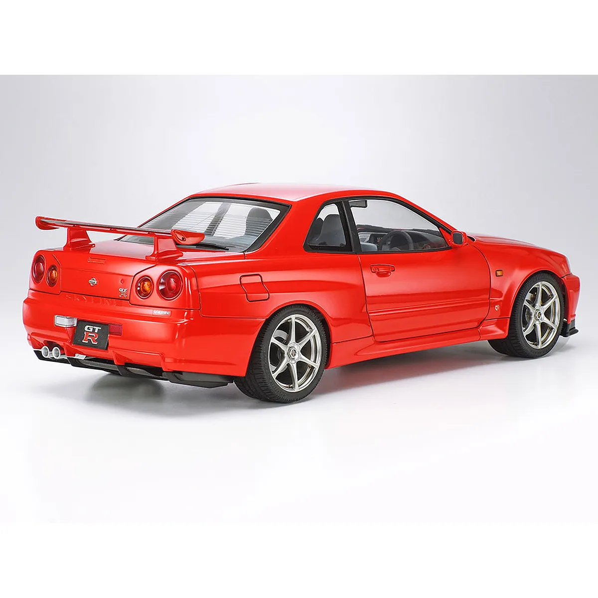 Tamiya 1/24 Nissan Skyline R34 GT-R Scaled Plastic Model Kit - Image 2