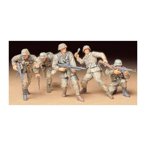 Tamiya 1/35 German FrontLine Infantrymen - Image 3