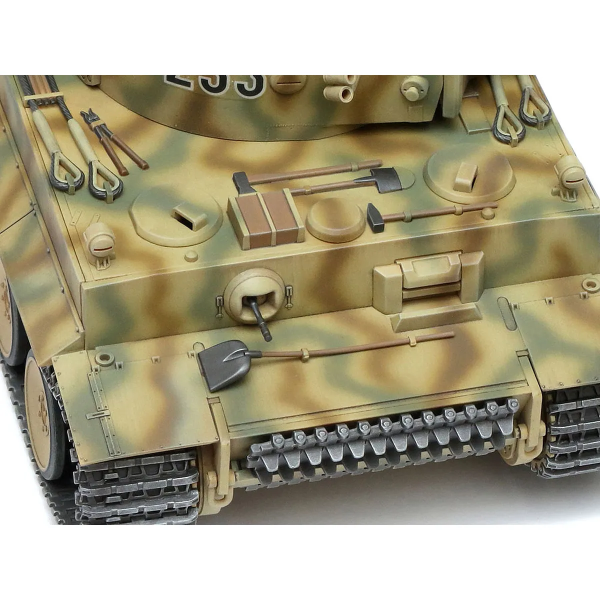 Tamiya 1/48 German Tiger I Early Production Tank Model Kit - Image 6