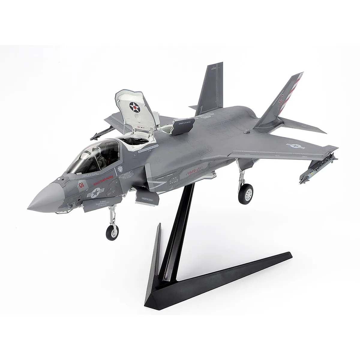 Tamiya 1/48 Lockheed F-35 B Lightning II Fighter Scaled Plastic Model Kit - Image 2