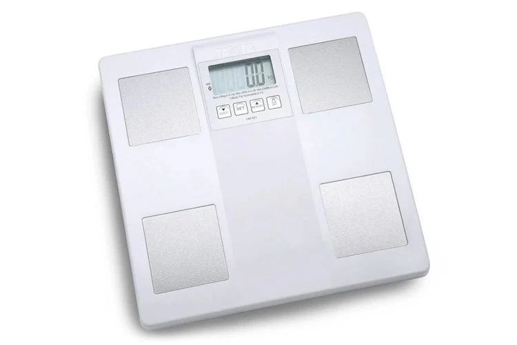 Tanita UM-051 Body Fat & Hydration Monitor Scale (150kg Capacity) - Image 3