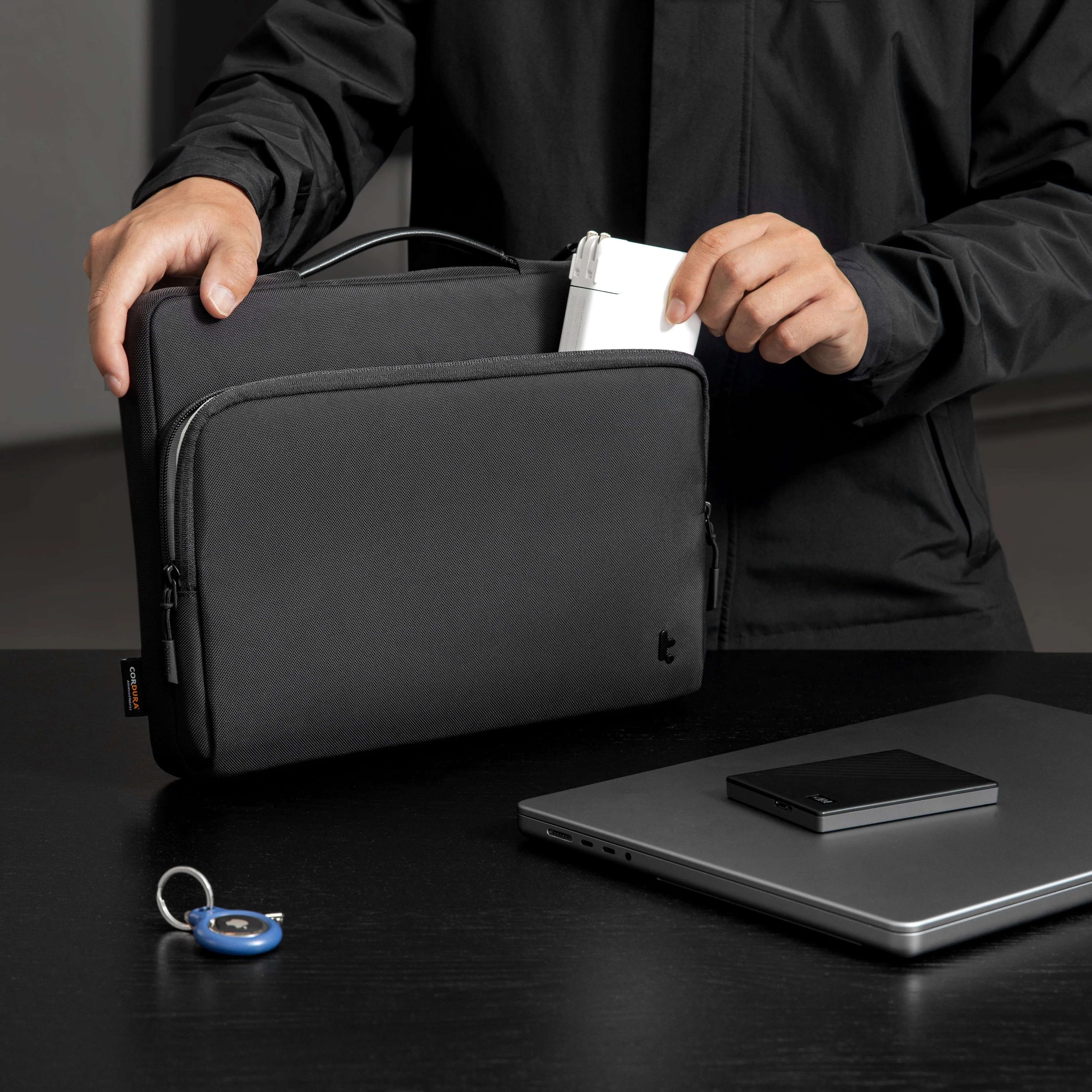 tomtoc Defender-A14 16" Premium Laptop Briefcase - Image 5