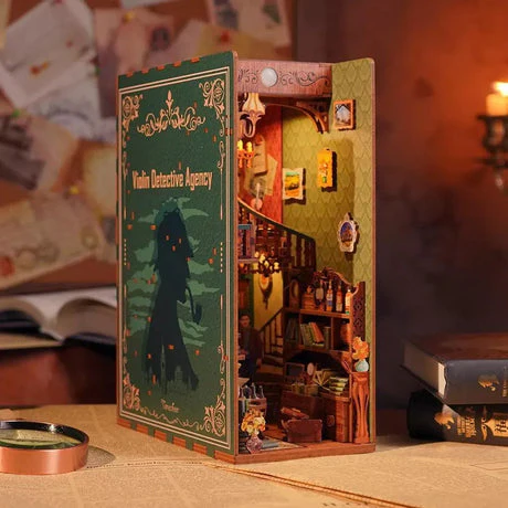 Tonecheer Violin Detective Agency Book Nook Kit - Image 2