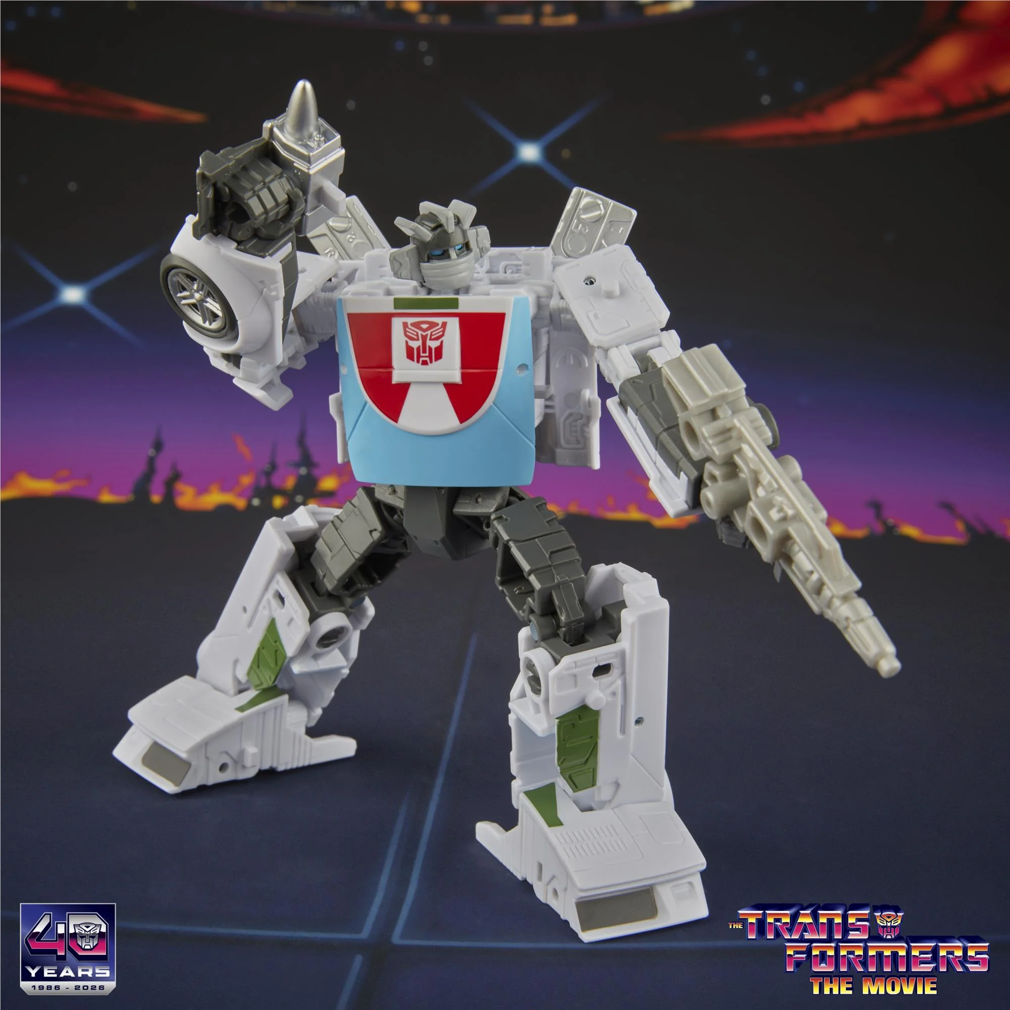 Transformers - Studio Series: Transformers: The Movie - Deluxe Class Wheeljack Figure - Image 8
