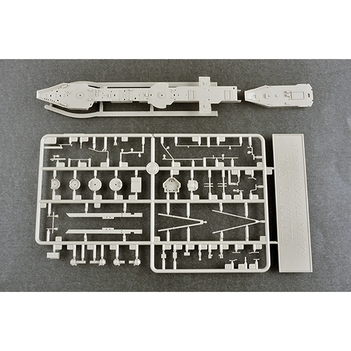 Trumpeter 1/350 HMS Calcutta Scaled Plastic Model Kit - Image 5