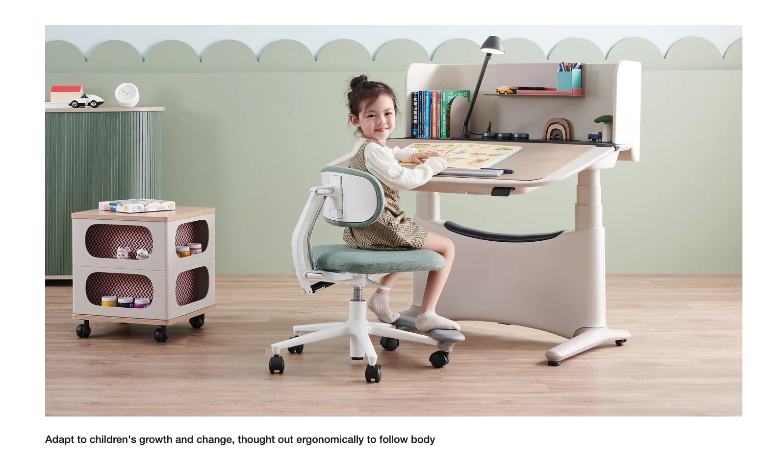 UFOU Cassia Ergonomic Kids Study Chair (Coral Red) - Image 4