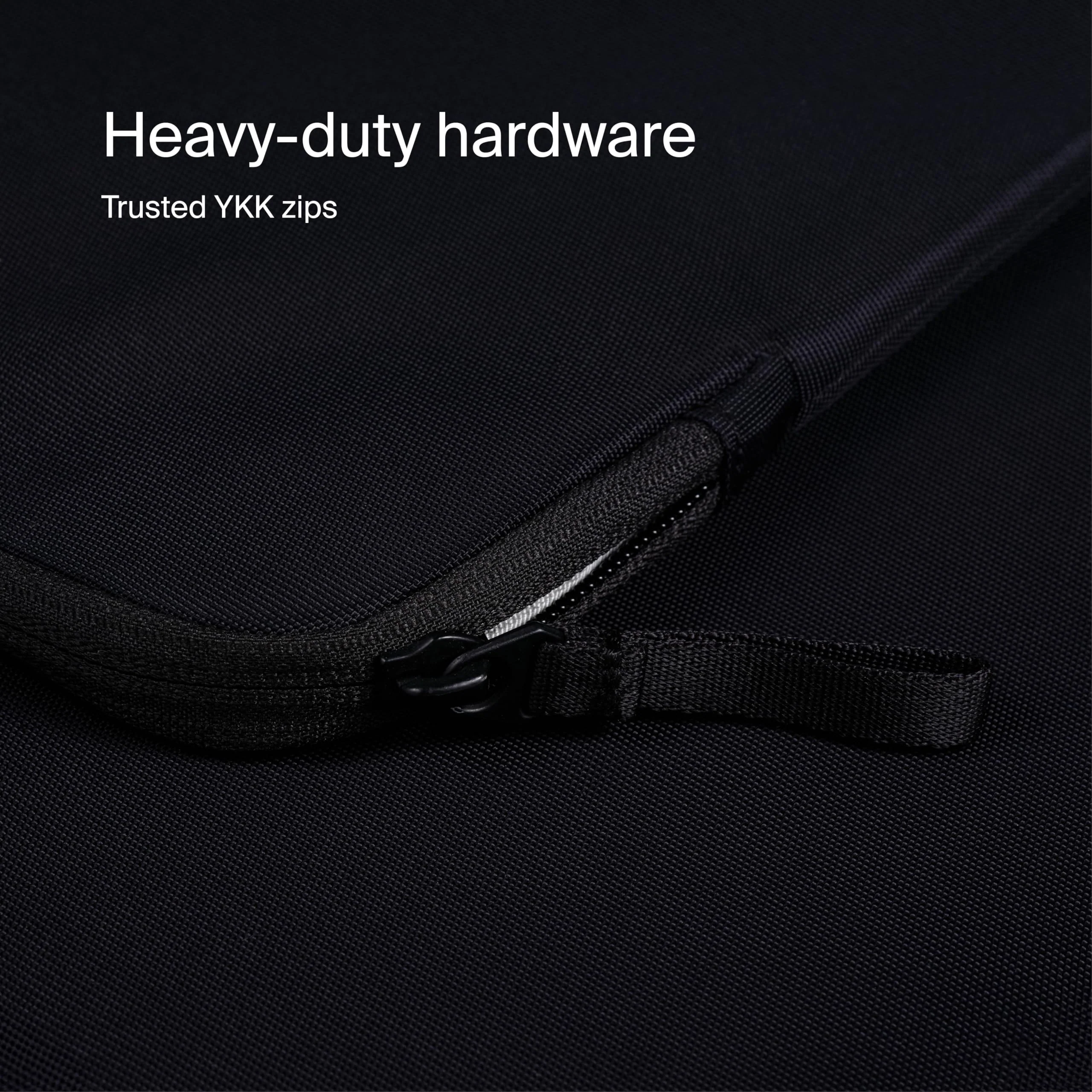 Urth Naos 15/16" Laptop Sleeve (Black) - Image 6